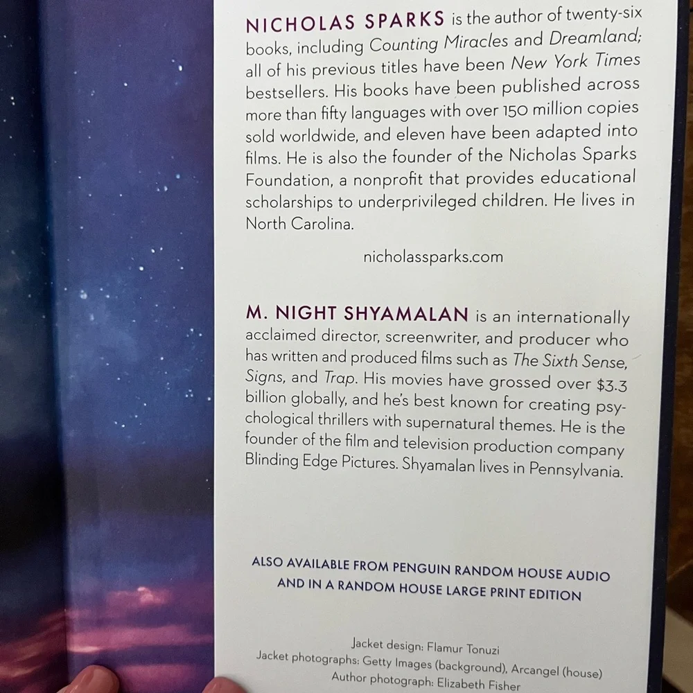 Nicholas Sparks Book 'Remain' - Picture 3 of 5